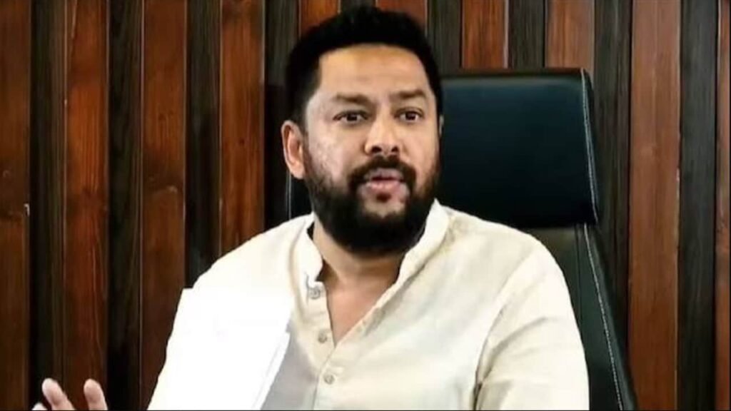 B Nagendra Steps Down as BJP Pressure Mounts Over Valmiki Case