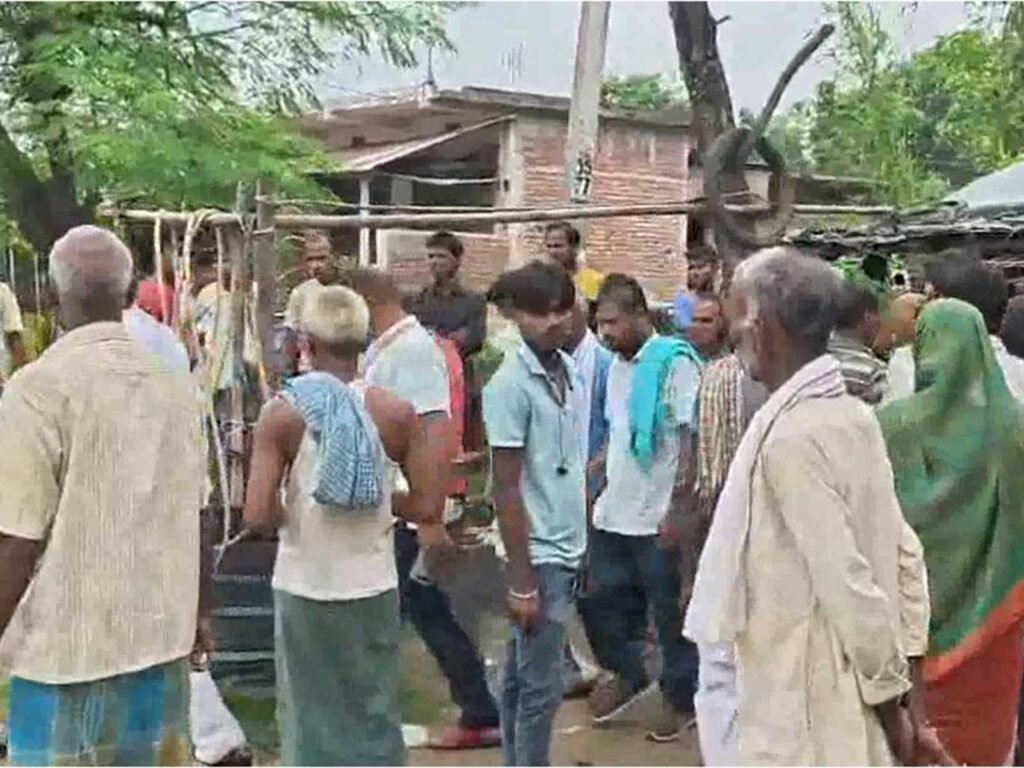 Five Killed, One Injured After Car Runs Over Villagers in Bihars Supaul