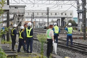 Four Workers Die After Express Train Hits Track Crew in Japan