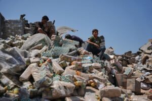 Five Killed in Gaza as Israeli Strikes Continue Despite Ceasefire